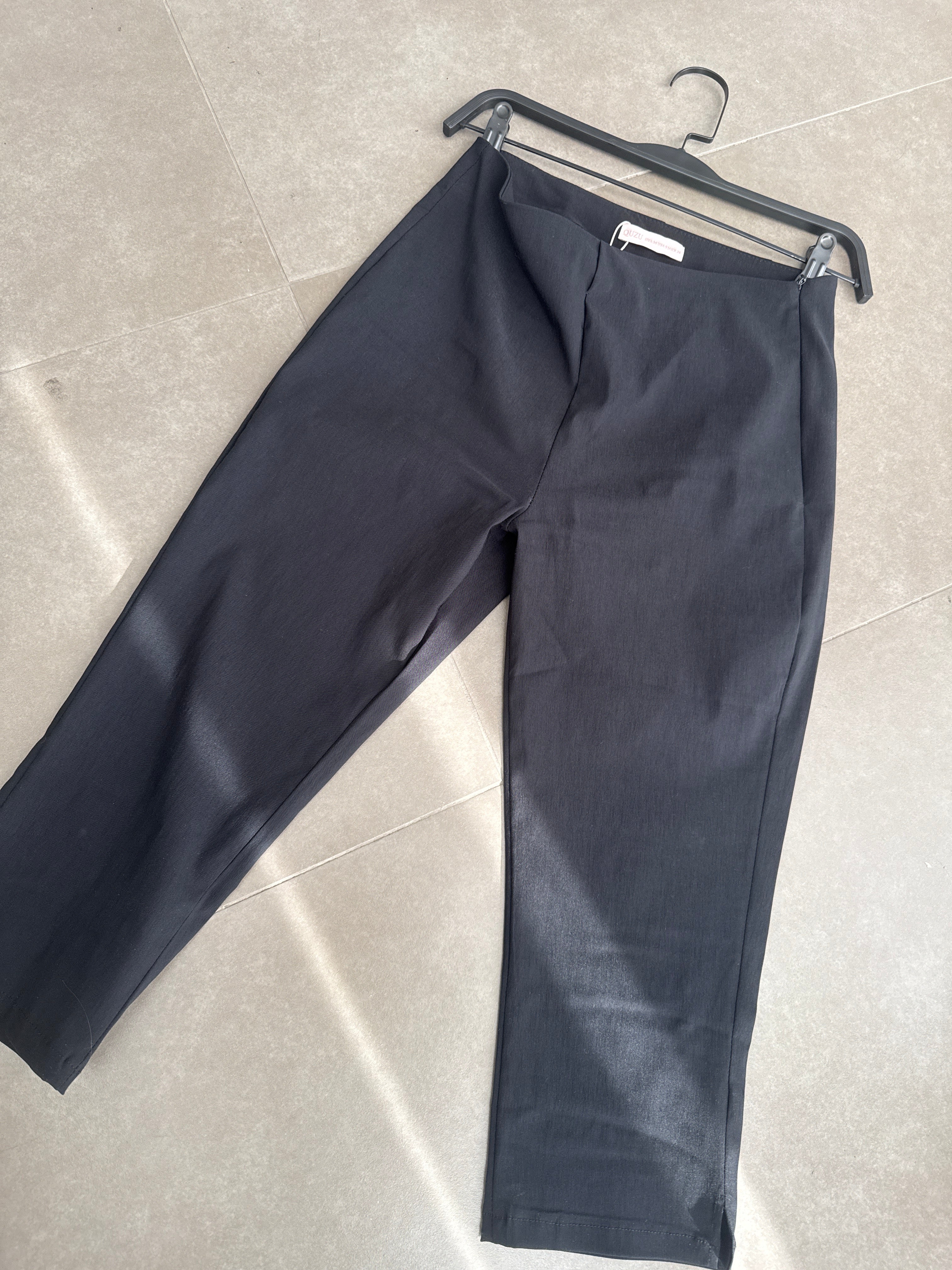 Capri pants