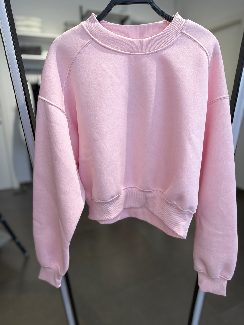 Mila basics sweater