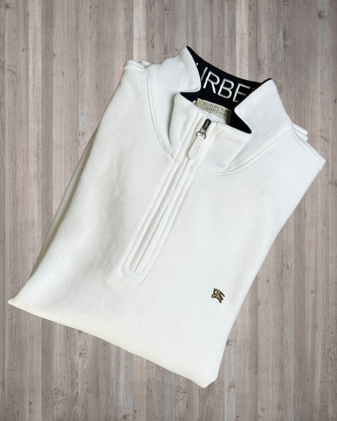 Burbbery sweater half zipper